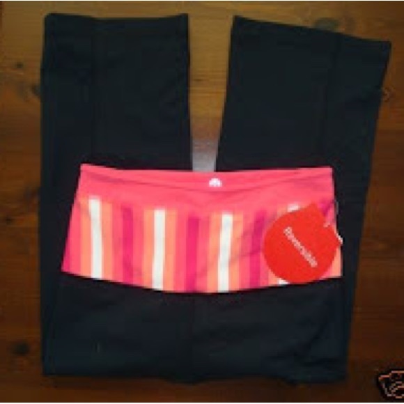 🍋lululemon🍋 Groove Down Crop Reversible | Vintage | Grey White Black | Size 4 - Picture 6 of 7